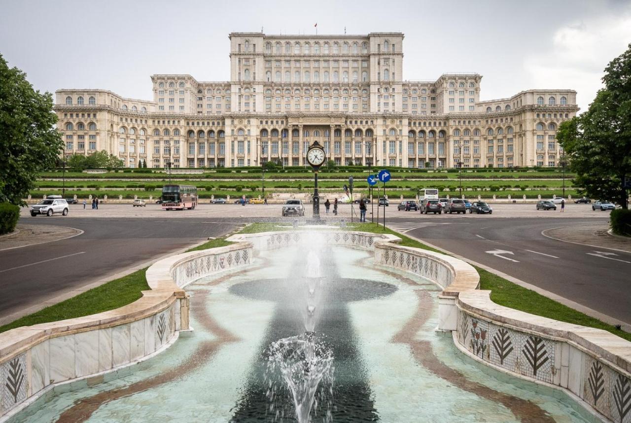 Flora Parliament * Bucharest